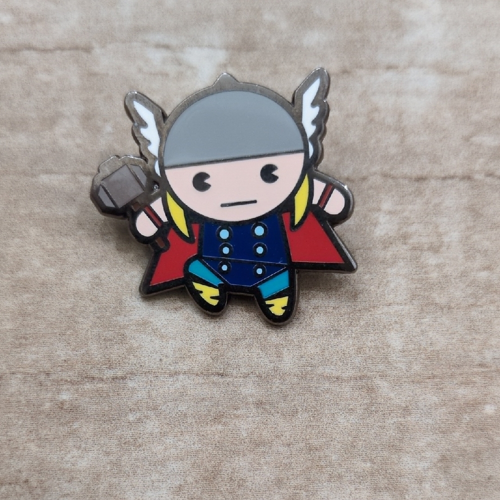 Disney Marvel Cartoon Thor Enamel Pin. Collectable.